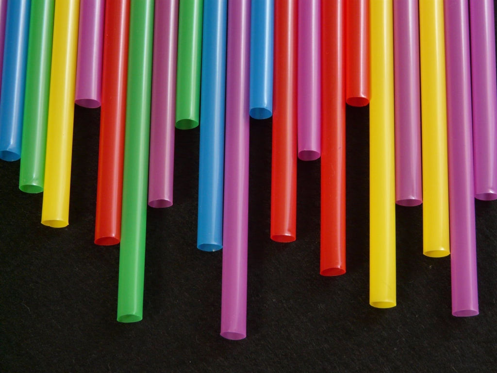 multi-colored plastic straws